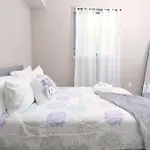 Modern Midtown Home Away From Home