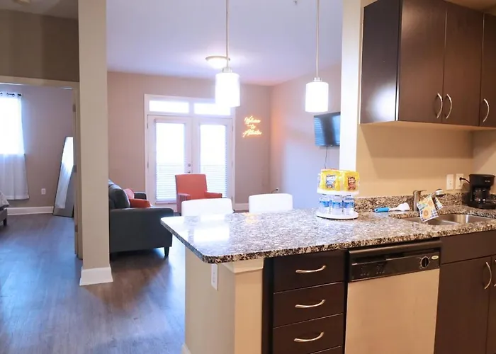 Modern Midtown Home Away From Home