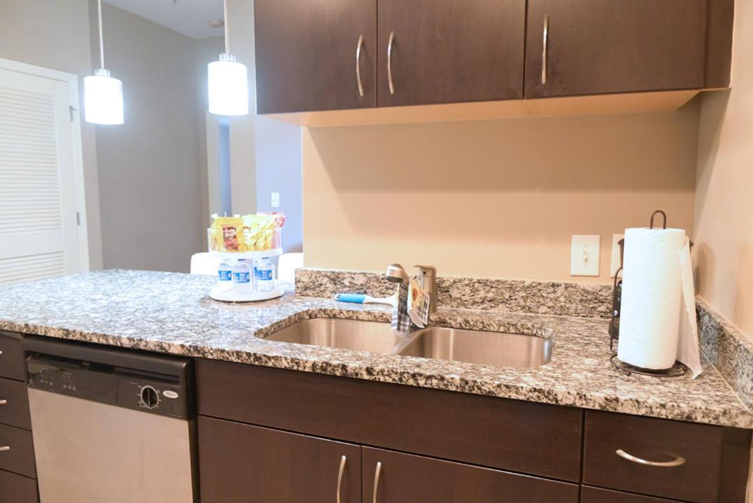 Modern Midtown Away From Apartment Atlanta